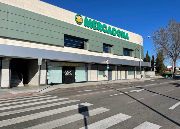 Galería de imágenes MERCADONA AV. DE LA LIBERTAD 1