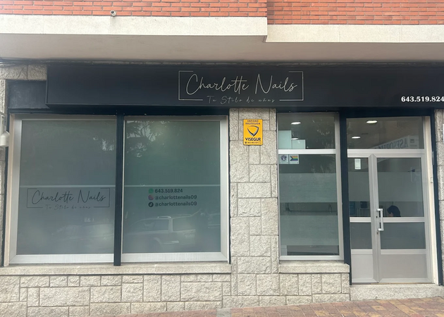Galería de imágenes CHARLOTTE NAILS 1