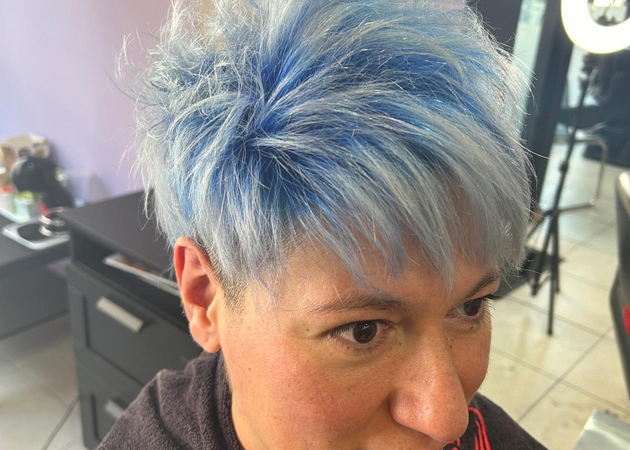 Image gallery MIRACLE HAIR STYLIST 2