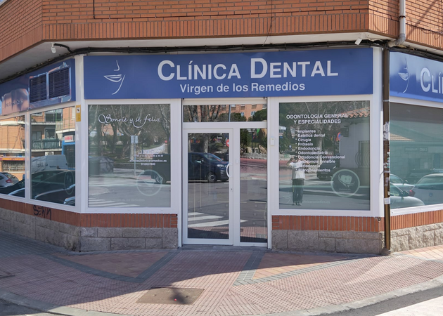 Galería de imágenes CLÍNICA DENTAL VIRGEN DE LOS REMEDIOS 1