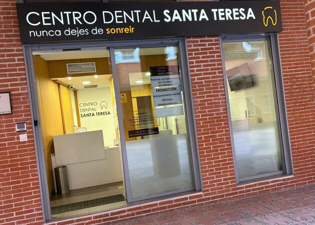 Galería de imágenes CENTRO DENTAL SANTA TERESA 1