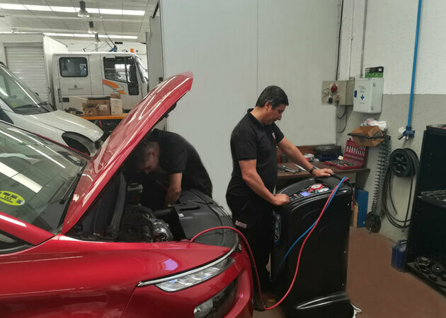 Galería de imágenes SANZ JUSDADO MOTOR S.L. (Calle Navalaosa) 1