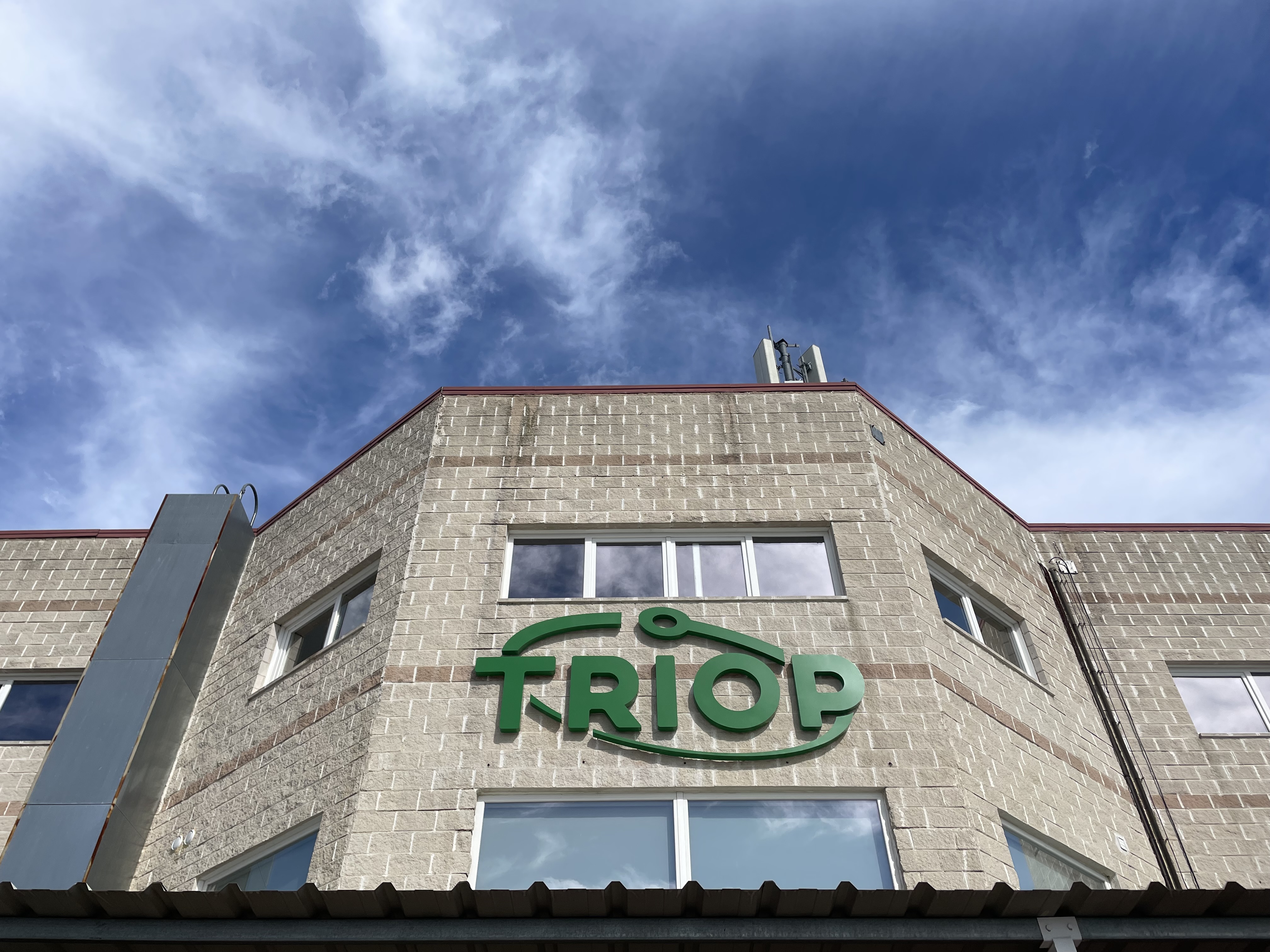 Foto de portada TRIOP ELECTRÓNICA