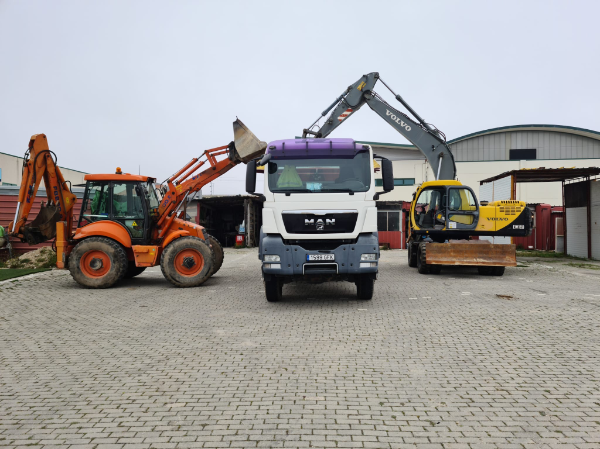 Foto de portada ÁRIDOS Y EXCAVACIONES DEL BARRIO