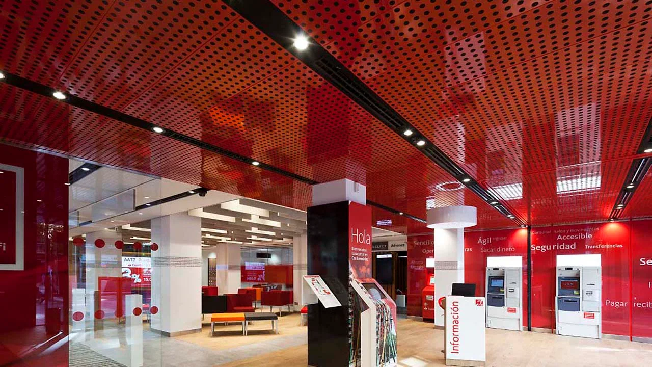 Foto de portada BANCO SANTANDER Pº DEL CRISTO
