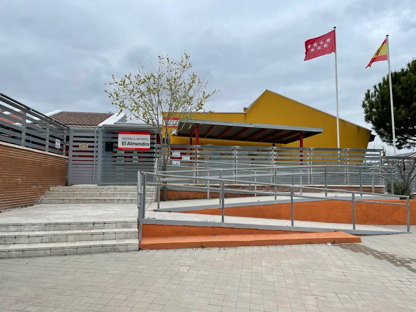 Foto de portada ESCUELA INFANTIL EL ALMENDRO