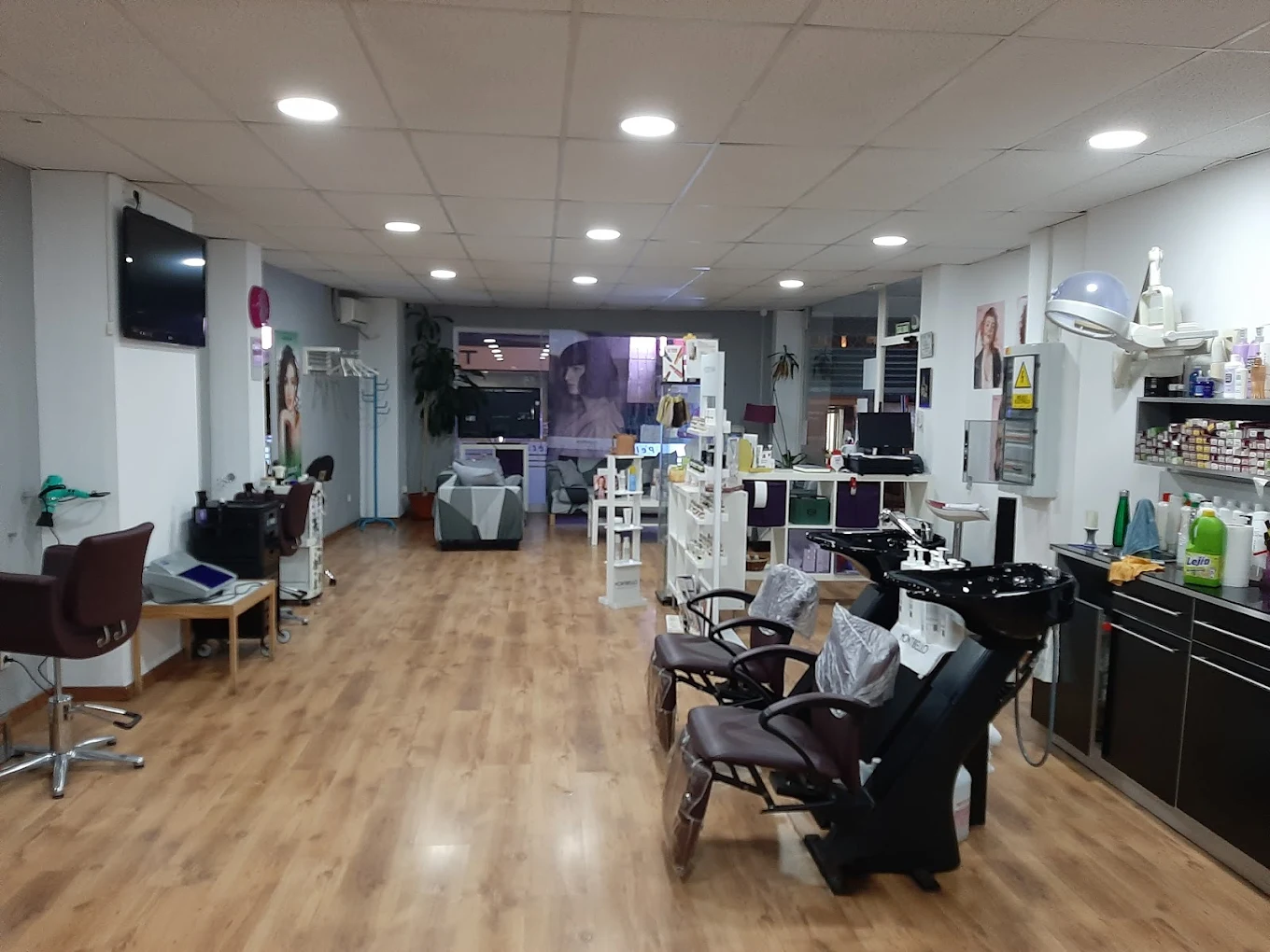 Foto de portada PELUQUERÍA MARÍA CALLEJA